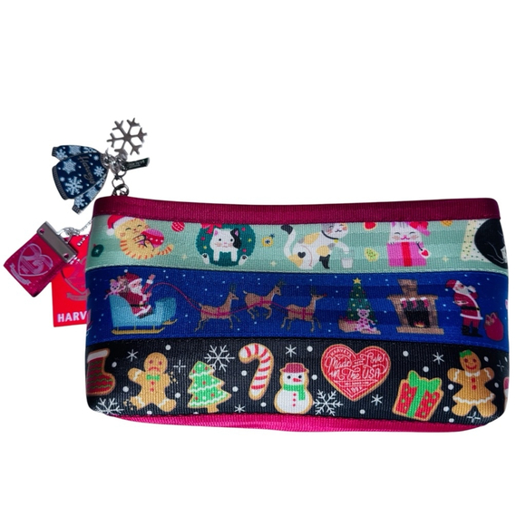 Harveys Seatbelt Jingle All The Way Makeup Bag - Picture 3 of 6